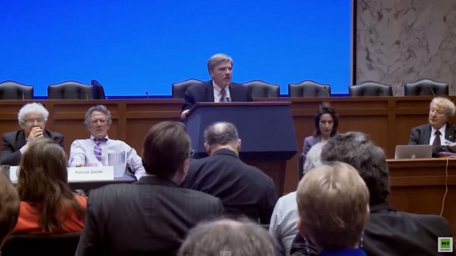 Journalistenlegende Robert Parry rechnet mit Ukraineberichterstattung des Westens ab