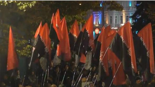 "Die Zeiten des Volkszorns sind gekommen“ - Ukrainische Ultra-Nationalisten drohen mit weiteren Morden
