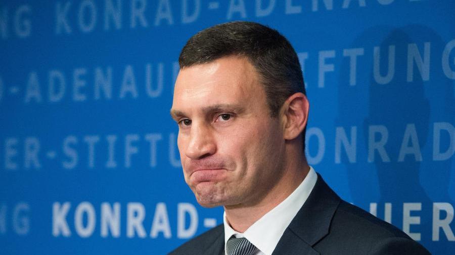 Närrisches Kölle Klitschko Bekommt Adenauer Preis Für