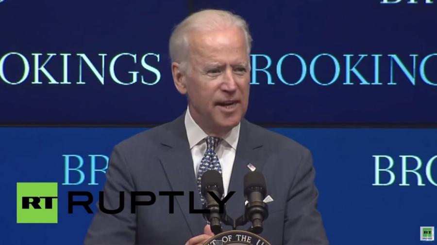Rede vor US-Denkfabrik: Joe Biden skizziert Horrorszenario eines intriganten Russlands und lobt indirekt RT