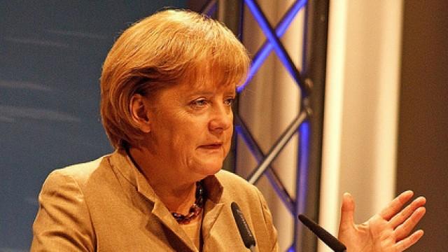 Live: Merkel gibt Regierungserklärung im Bundestag