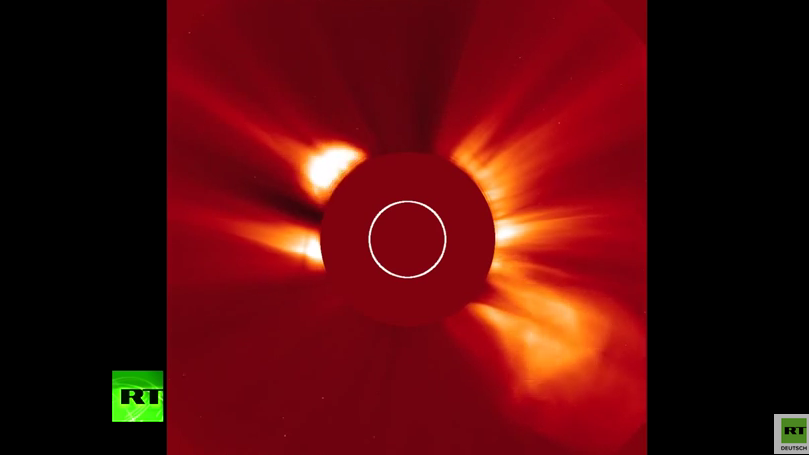 Gigantischer und außergewöhnlicher Plasmaausbruch lässt Astronomen staunen