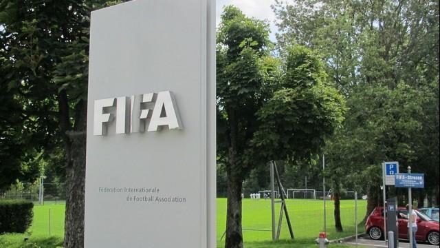 Videostream: Bundesanwalt äußert sich erstmals zu den Ermittlungen gegen die Fifa