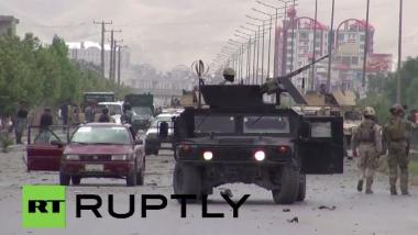 Bombenangriff der Taliban auf afghanisches Parlament in Kabul