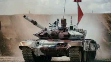 Live: Modernste Waffen auf der Expo "ARMEE-2015“ in Russland