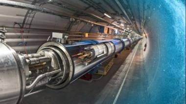 LIVE: CERN Teilchenbeschleuniger erprobt Protonen-Kollision nach 27 Monaten Pause