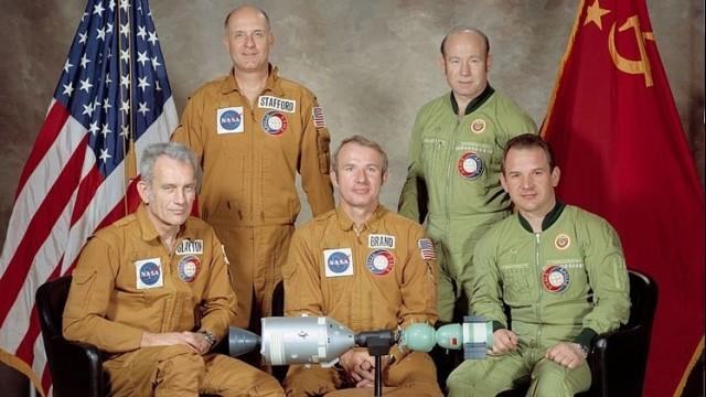 Live: 40. Jubiläum zum historischen Händedruck und Missionsstart der Apollo-Sojus-Mission