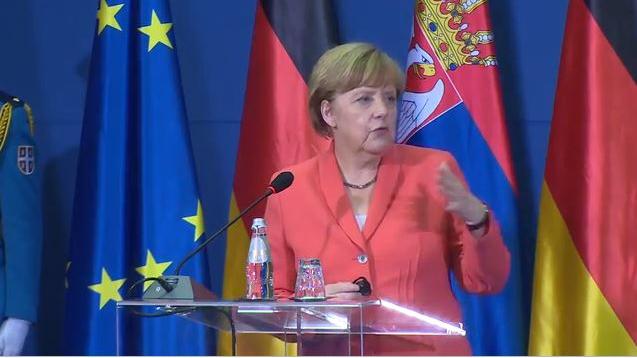 EU: Angst vor Russland lässt Brüssel Serbien und Albanien umgarnen