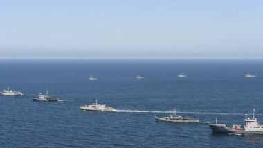 NATO hält größtes Militärmanöver seit einem Jahrzehnt ab - Russland "darf" Beobachter schicken