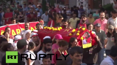 Istanbul: Demonstrantin bei ATO getötet - Hunderte begleiten Beerdigung