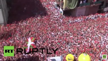 Spanien: Berühmtes Stierlauf-Sanfermines-Festival in Pamplona eröffnet