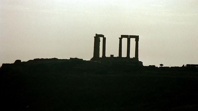 Griechische Börse bricht um fast ein Viertel ein
