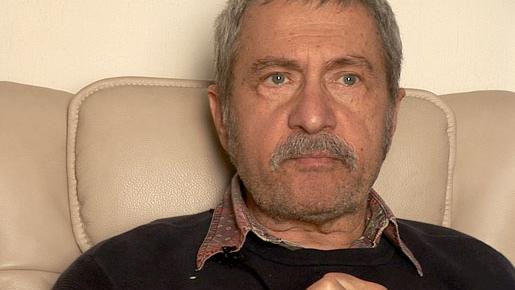 Michael Parenti im RT-Interview zur Ukraine-Krise: "Ziel der USA ist es, Russland permanent unter Druck zu setzen"