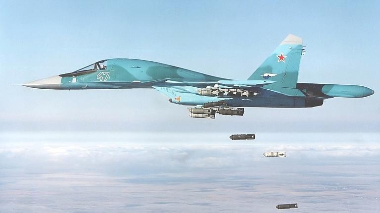 Staatsduma genehmigt einstimmig russischen Militäreinsatz in Syrien - Erste Luftangriffe in der Nähe von Homs