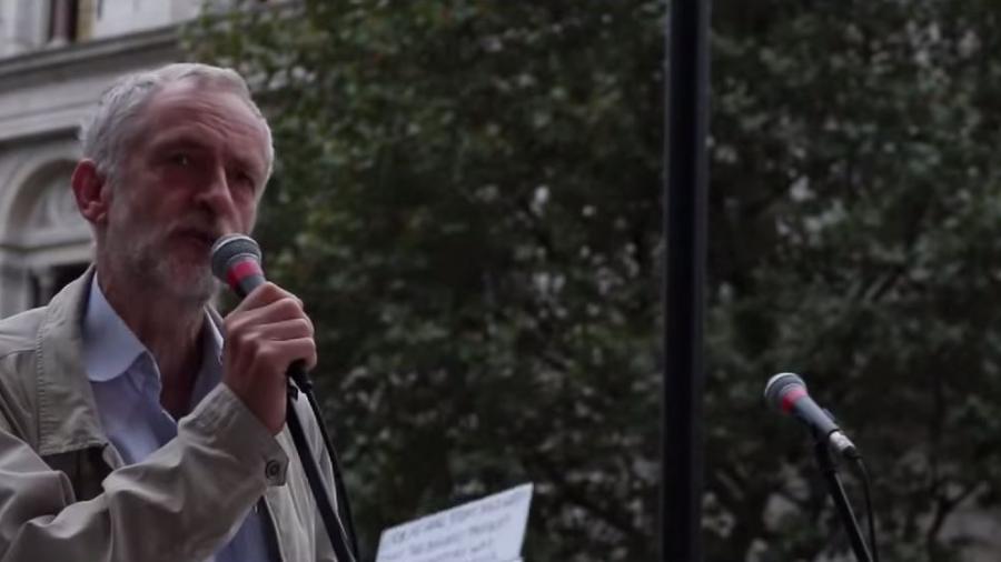 Großbritannien: Alle gegen Jeremy Corbyn - Militär warnt vor Friedenspolitik