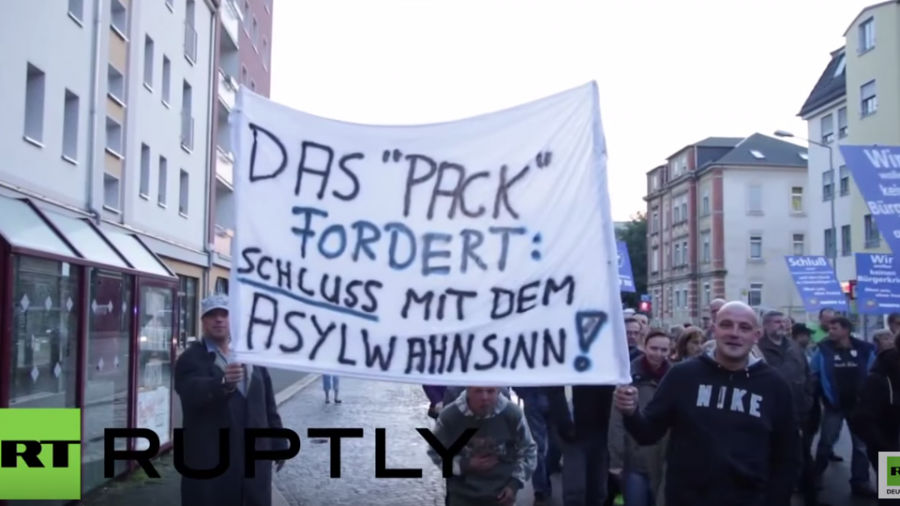 Freital: Hunderte fordern Ende des „Aslywahnsinns“ und Schließung der Grenzen
