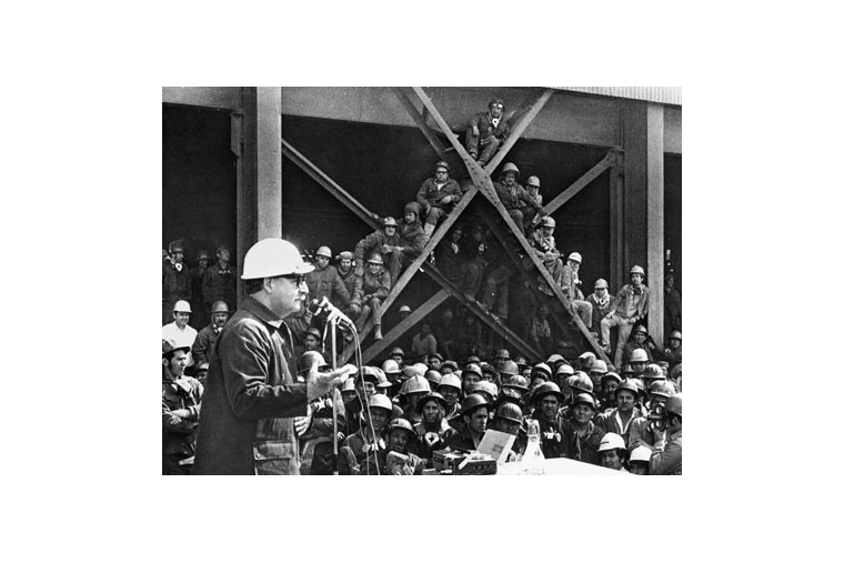 RT Spezial zum 42. Jahrestag des Putsches in Chile: Salvador Allende - Bilder einer Präsidentschaft