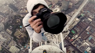 Über den Dächern der Welt: Zwei Roofer zeigen uns den Ausblick ihrer neuesten Erklimmung
