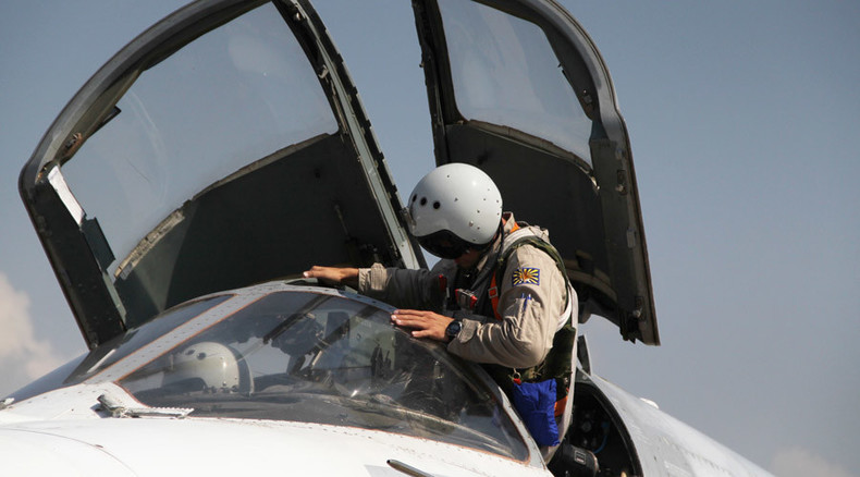RT-Korrespondent sprach als erster Journalist mit überlebendem Su-24-Piloten