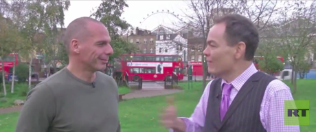 Max Keiser trifft Yanis Varoufakis: "Eurogruppe wollte griechische Regierung vernichten"