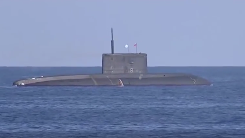 Syrien: Erstmals russischer Angriff von U-Boot aus dem Mittelmeer - Zwei große IS-Basen zerstört
