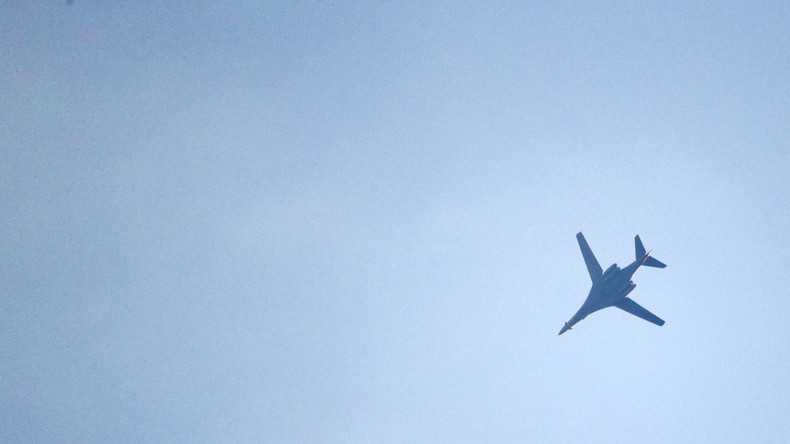 Russland: 4 Kampfjets der US-Koaltion flogen über Deir-Ezzo am Tag des Angriffs auf syrische Truppen