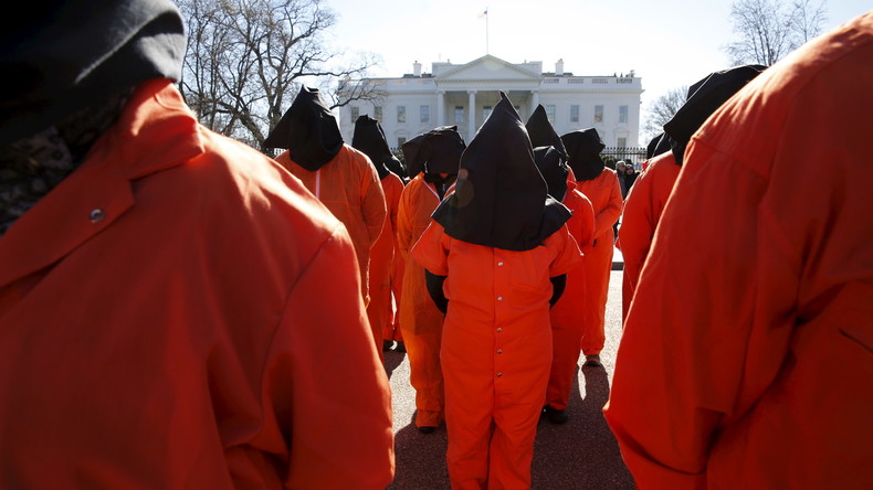 "Schließt endlich Guantanamo!" RT-Interview mit Shaker Amer zum 14. Jahrestag des US-Foltergefängnis