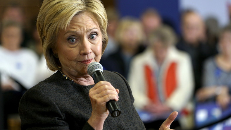 Hillary Clinton: Schallendes Lachen auf die Frage, wann sie ihre Goldman Sachs-Reden veröffentlicht