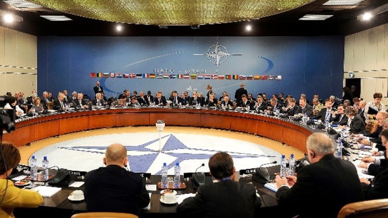 Live: Jens Stoltenberg veröffentlicht NATO-Jahresbericht für 2015