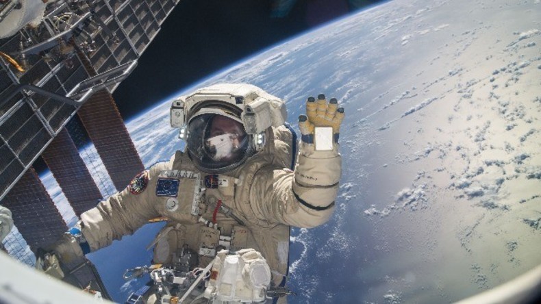 Live: Montage-Einsatz im All - Weltraumspaziergang der ISS-Crew