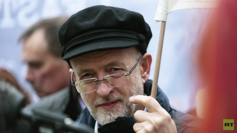 NATO-Schreck Jeremy Corbyn - Militärbündnis in Sorge vor möglicher atomarer Abrüstung