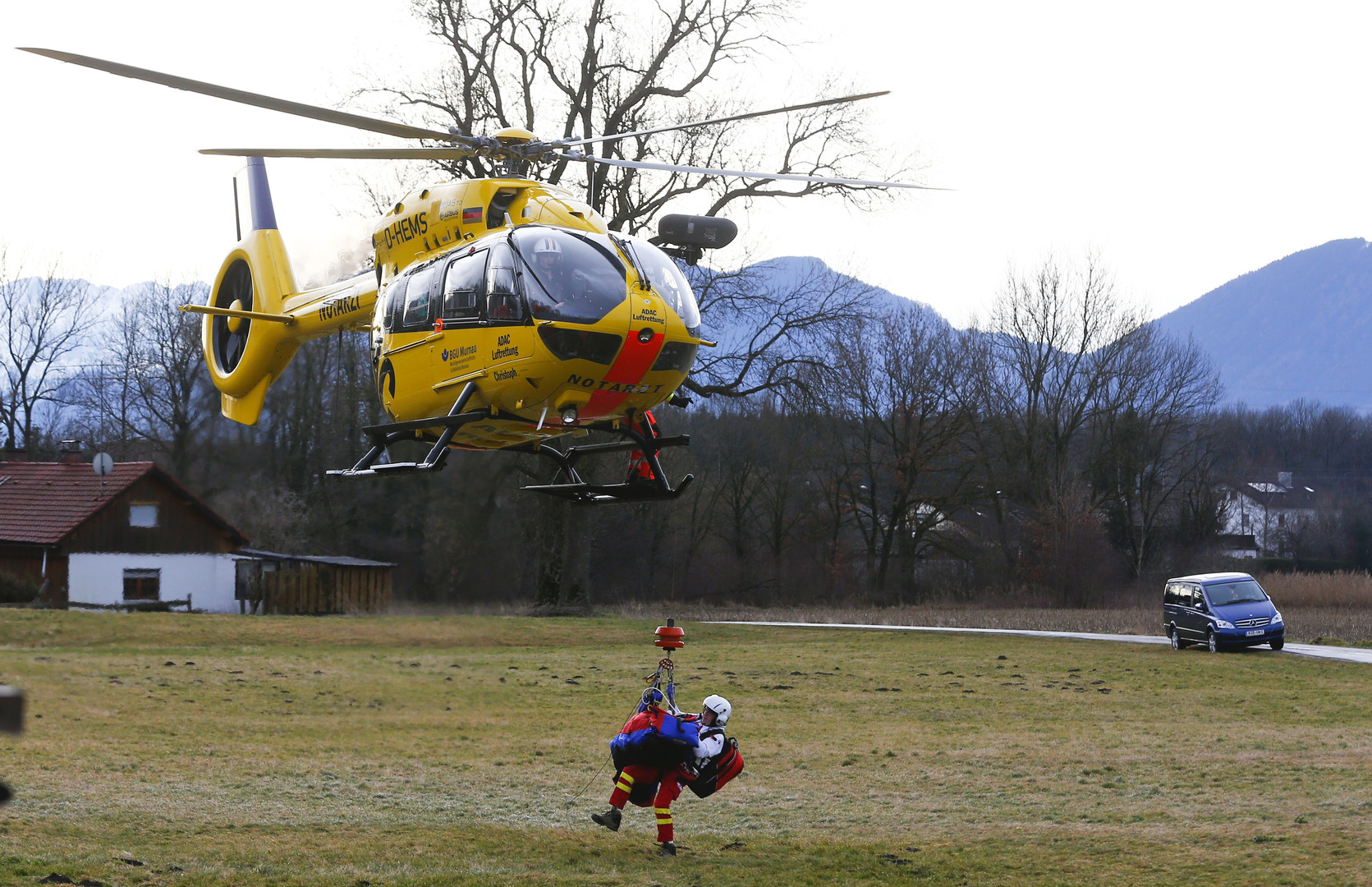 Schweres Zugunglück bei Bad Aibling forderte bisher zehn Tote