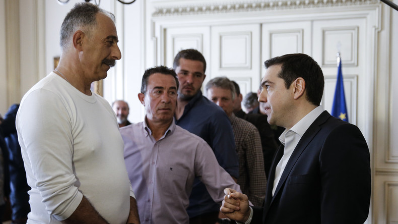 Tsipras: "Griechenland nicht alleine lassen - Flüchtlingskrise eine Aufgabe für alle EU-Staaten"