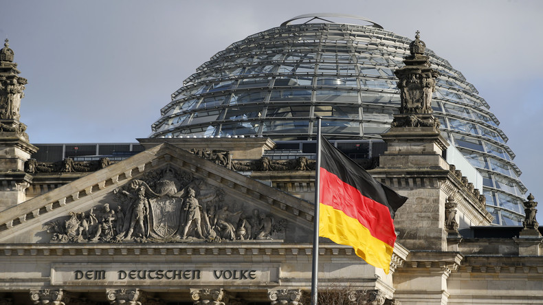 Willy Wimmer: Deutschland hat in den letzen Jahren seine demokratische Grundsubstanz verloren