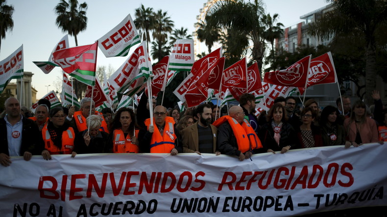 Tausende protestieren in Spanien gegen geplanten EU-Türkei-Deal