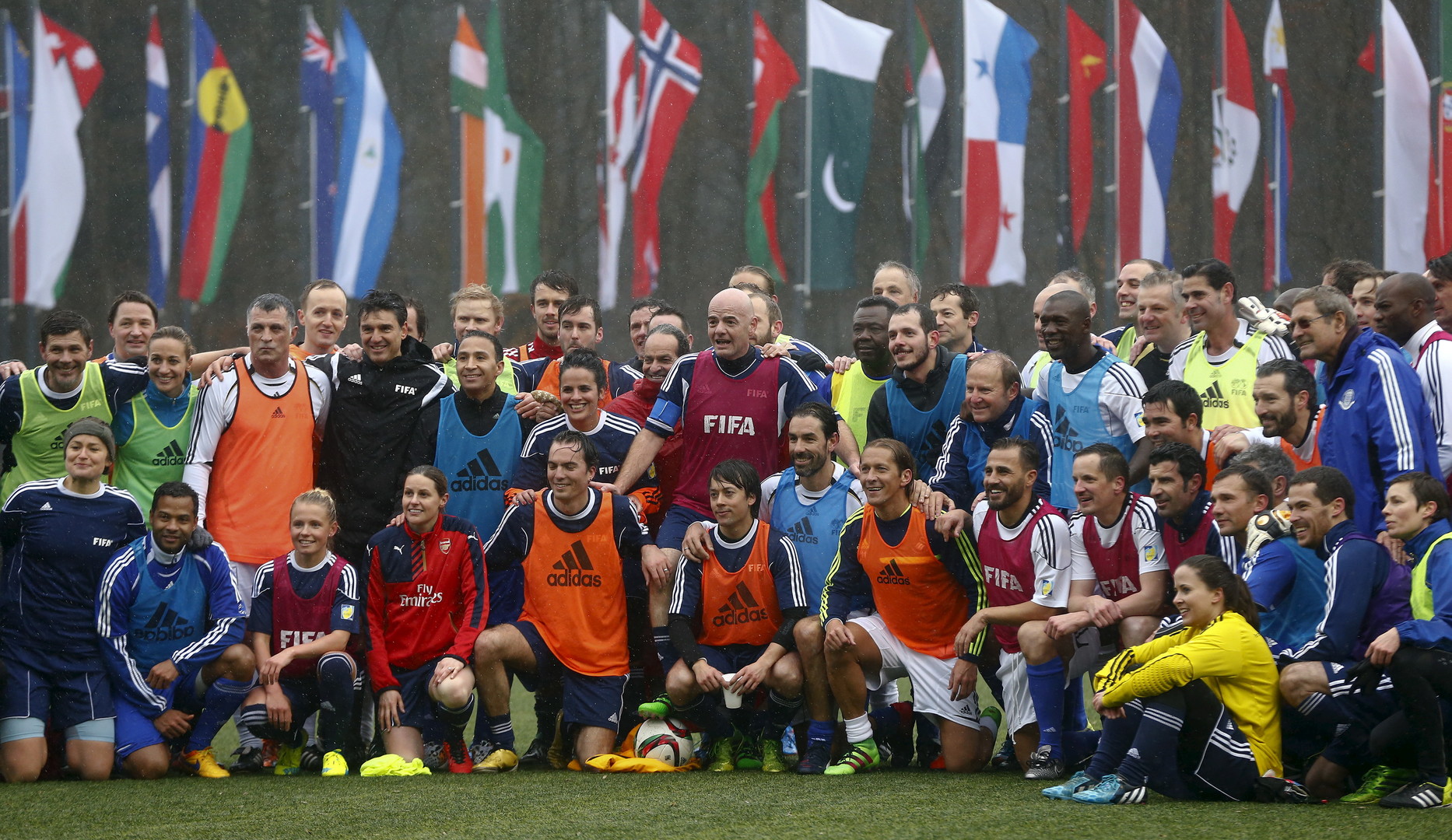 Neuer FIFA-Präsident Infantino: Der "Erneuerer" mit der nicht ganz so weißen Weste