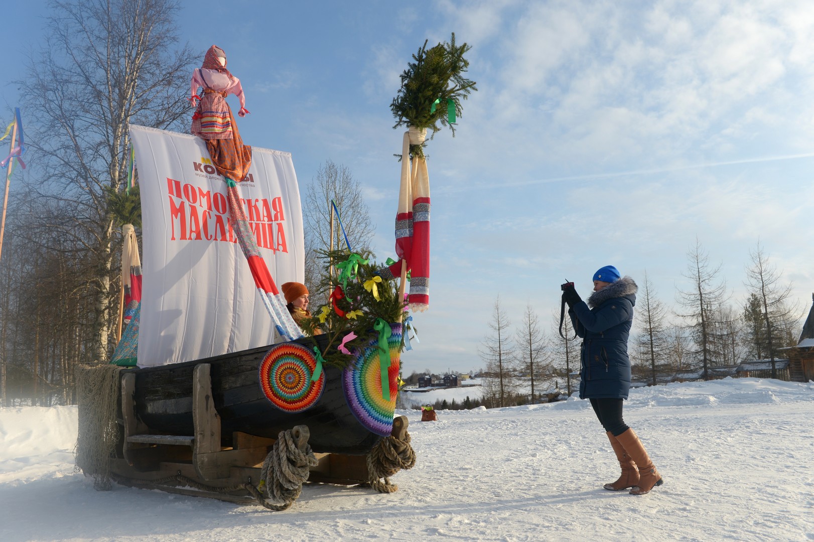 RT Deutsch-Bildergalerie: Russland - Traditionelle "Butterwoche" in der Oblast Archangelsk