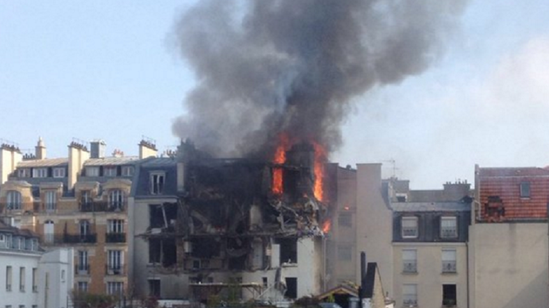 Explosion in Paris