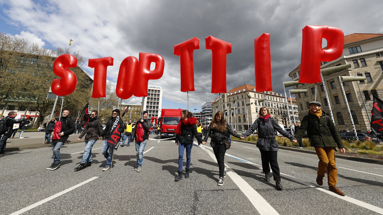 Proteste gegen Freihandel in Hannover: TTIP und CETA stoppen