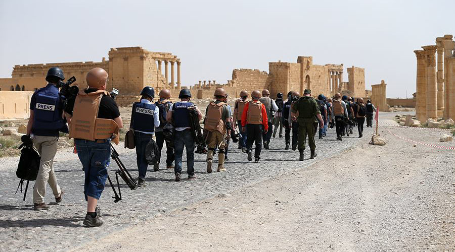 Russische Armee ermöglicht Journalisten Zugang zu befreitem Palmyra