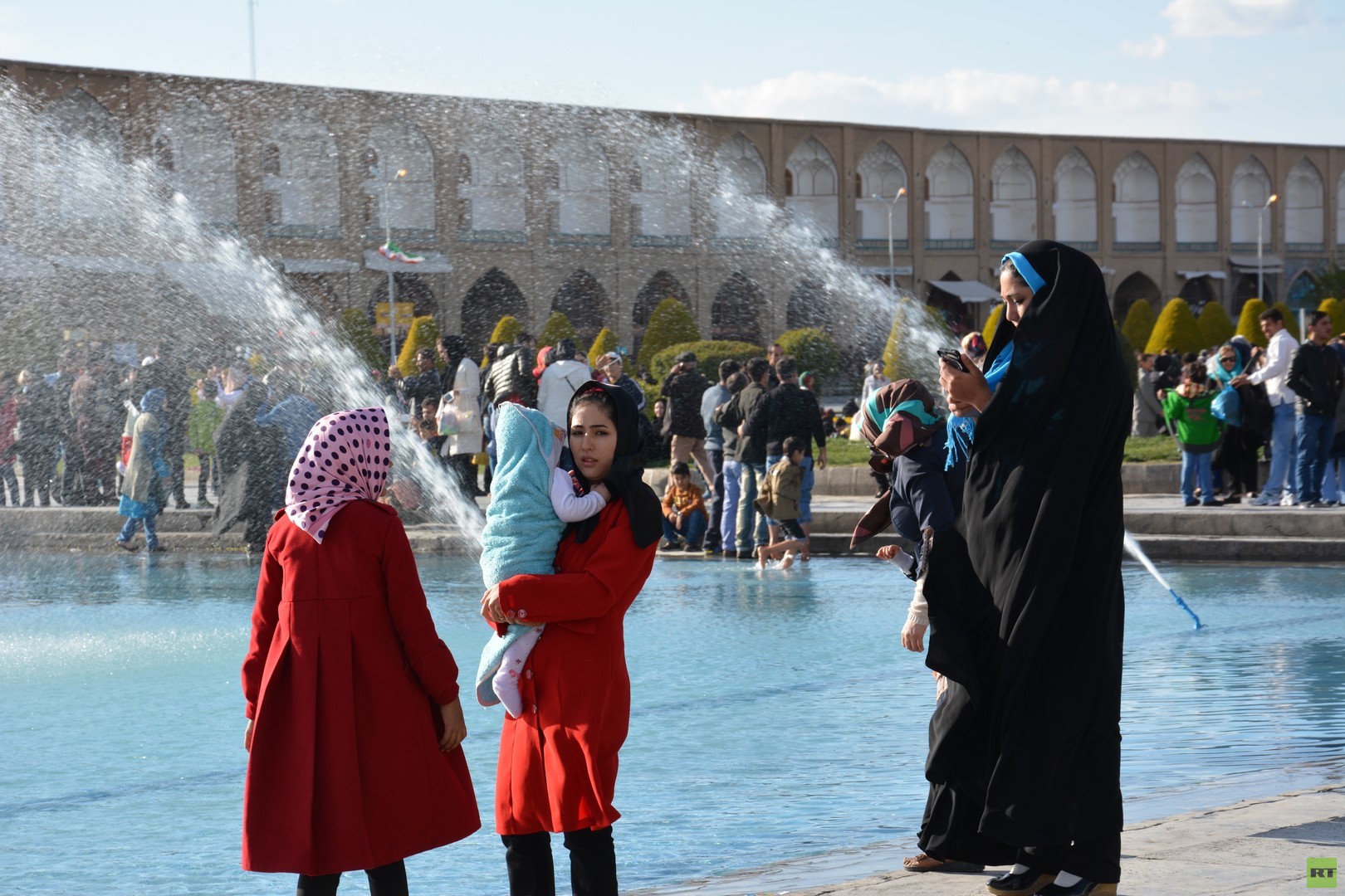 Persische Moderne: Iranische Frauen wollen keine Kinder mehr