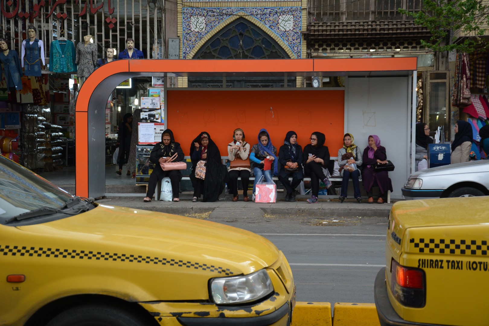 Persische Moderne: Iranische Frauen wollen keine Kinder mehr