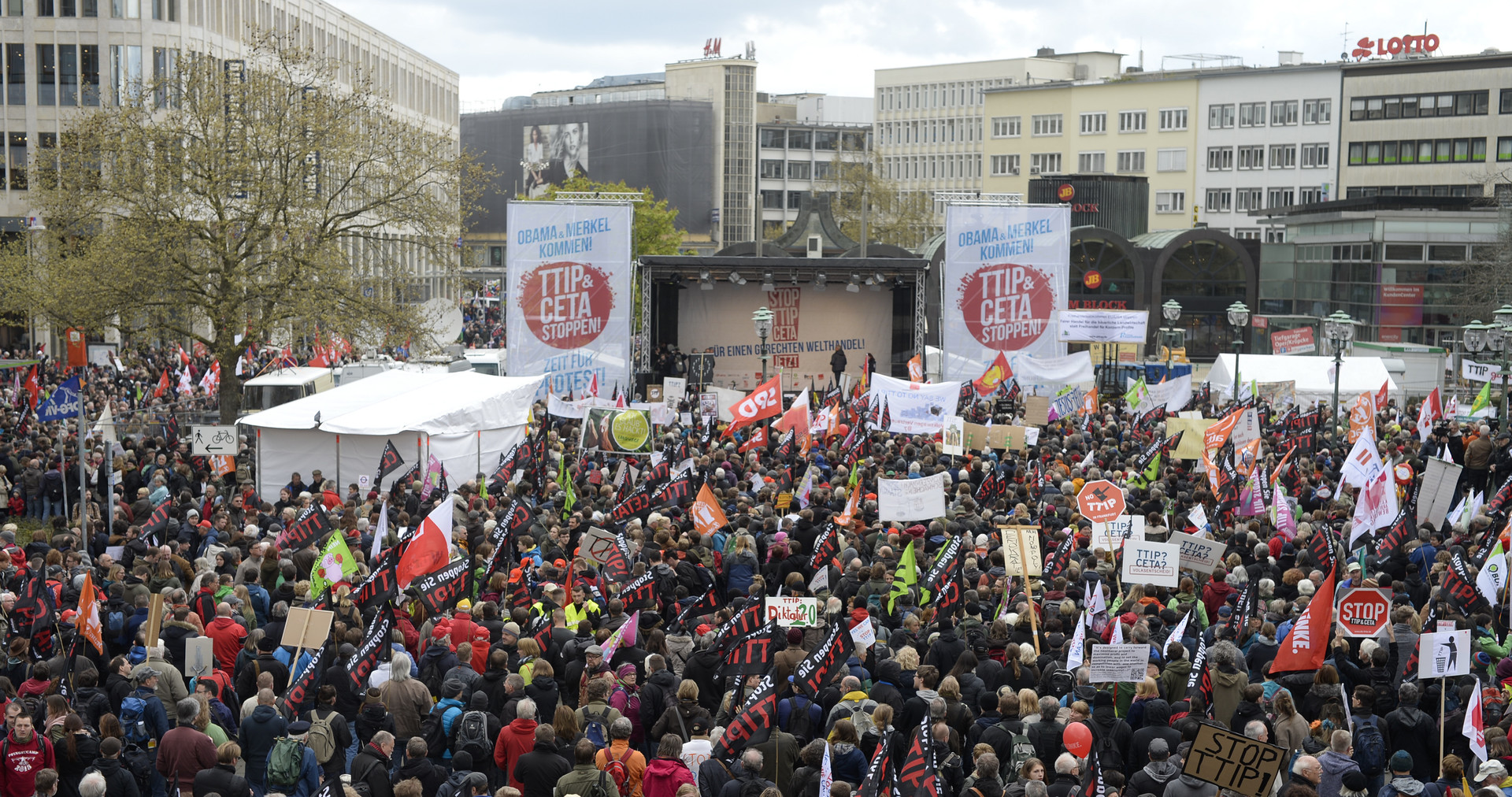 Proteste gegen Freihandel in Hannover: TTIP und CETA stoppen
