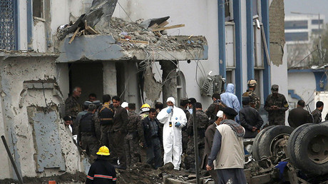 Kabul von zweiter Explosion erschüttert, nach Selbstmordanschlag Nähe US-Botschaft mit 28 Toten