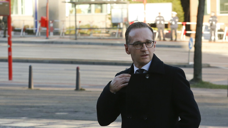"Volksverräter hau ab" - Minister Maas in Zwickau in die Flucht geschlagen