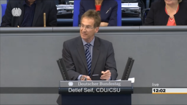 Das kann Ärger geben: CDU-Politiker verliest Böhmermann-Schmähgedicht über Erdogan im Bundestag