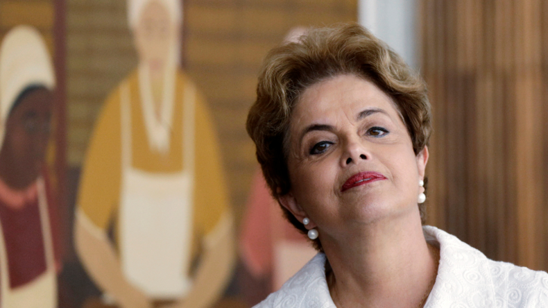 RT im Gespräch mit Brasiliens suspendierter Präsidentin Dilma Rousseff