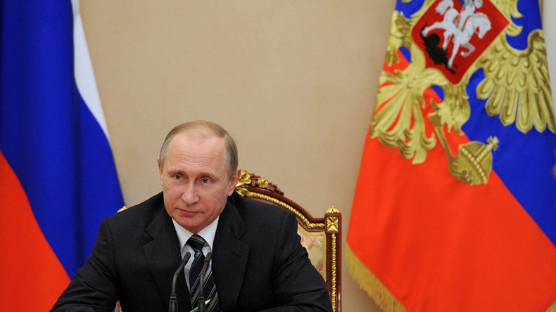 Putin zur wirtschaftlichen Lage in Russland: "Wir haben die Periode der Rezession fast überwunden"
