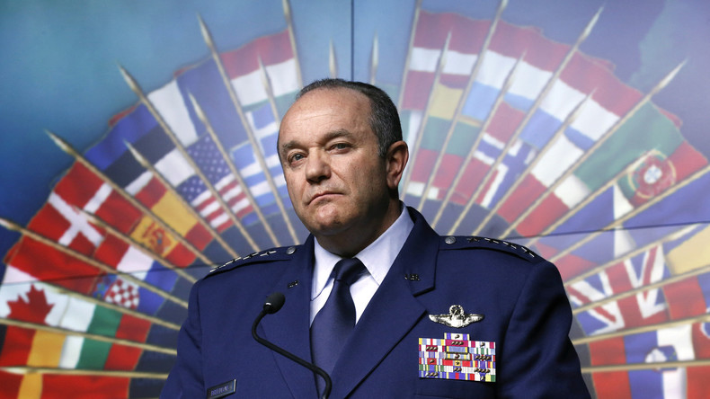Ex-Oberkommandierender Breedlove: "Russland existenzielle Gefahr für USA und unsere Weltordnung"