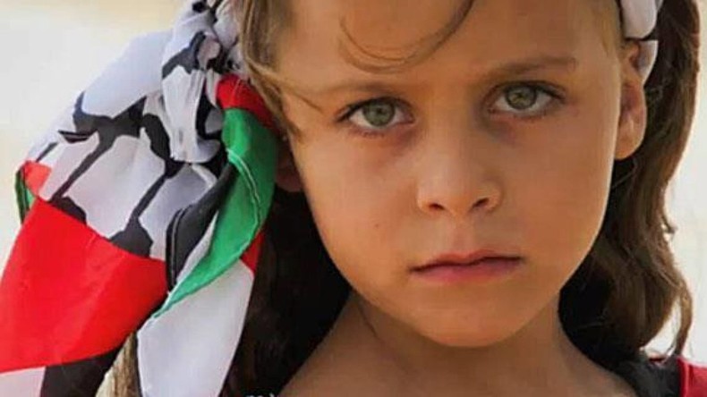 Kinderreporterin: Eine 10-Jährige berichtet mit ihrer Videokamera aus Palästina